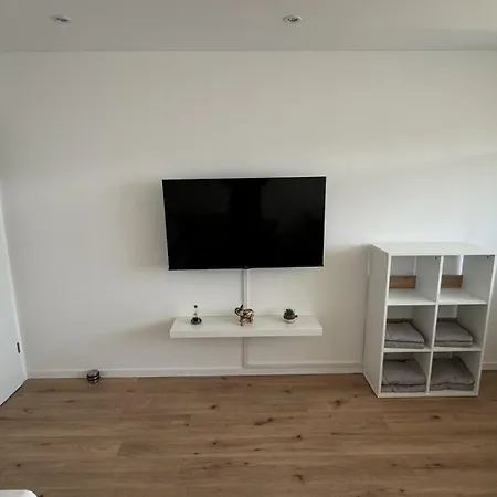 Monteur & Messezimmer *