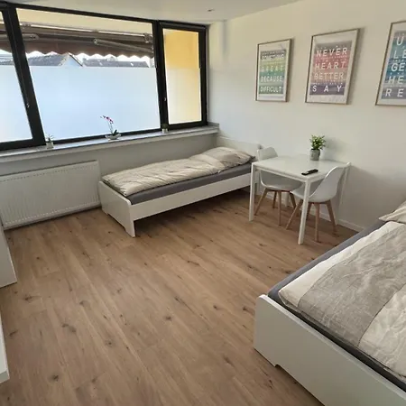 Monteur & Messezimmer Homestay