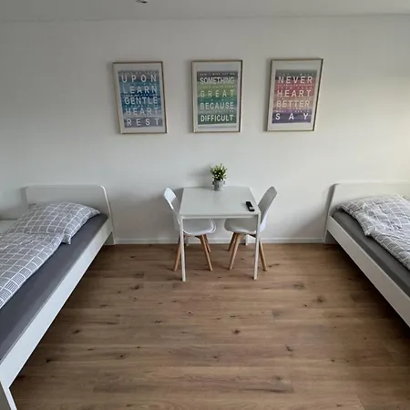 Monteur & Messezimmer